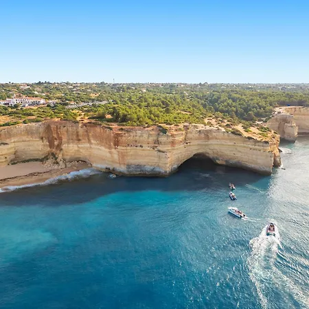 Turtle By Algarve Vacation Villa *