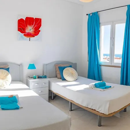 Turtle By Algarve Vacation וילה אלבופיירה