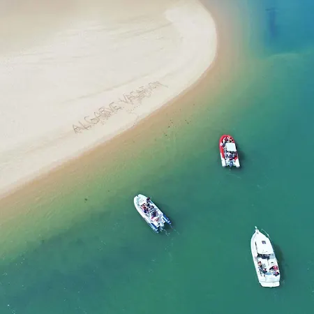 Turtle By Algarve Vacation וילה אלבופיירה